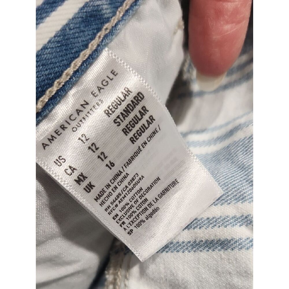 AEO White/Denim Striped Mom Jeans - Picture 6 of 10